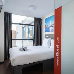 Easyhotel Centre Rotterdam